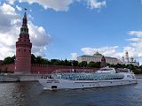 46 Kremlin vu de la Moskova